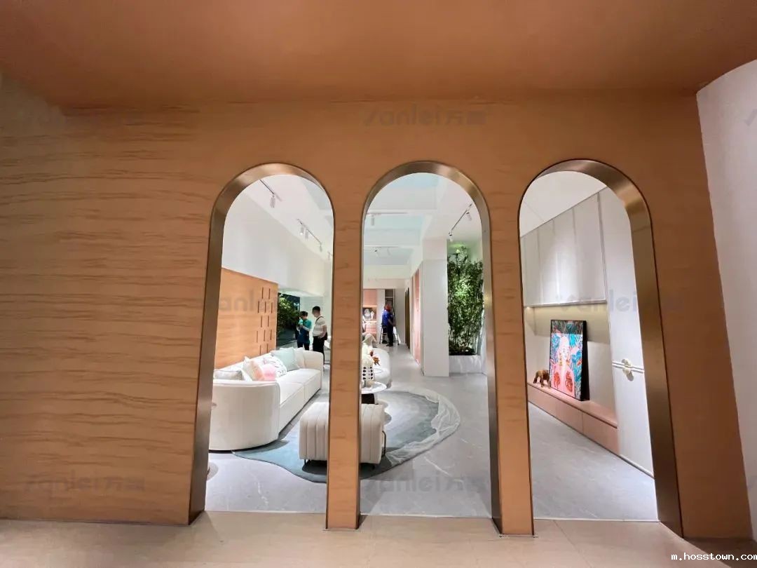 案例赏析 | taptap点点官网入口海藻米洞石为林氏木业全馆增添桃源色彩