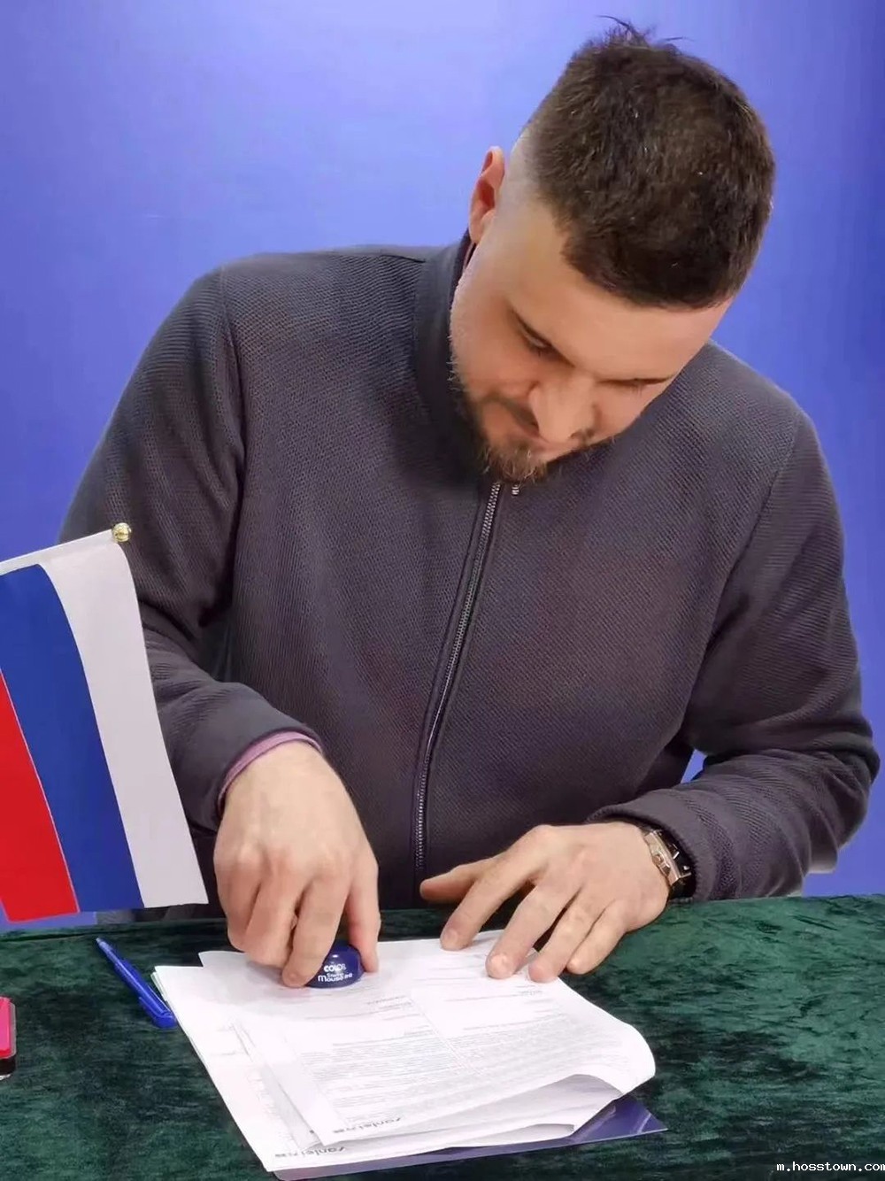 一天签下七国代理!开启俄罗斯市场大跨越!