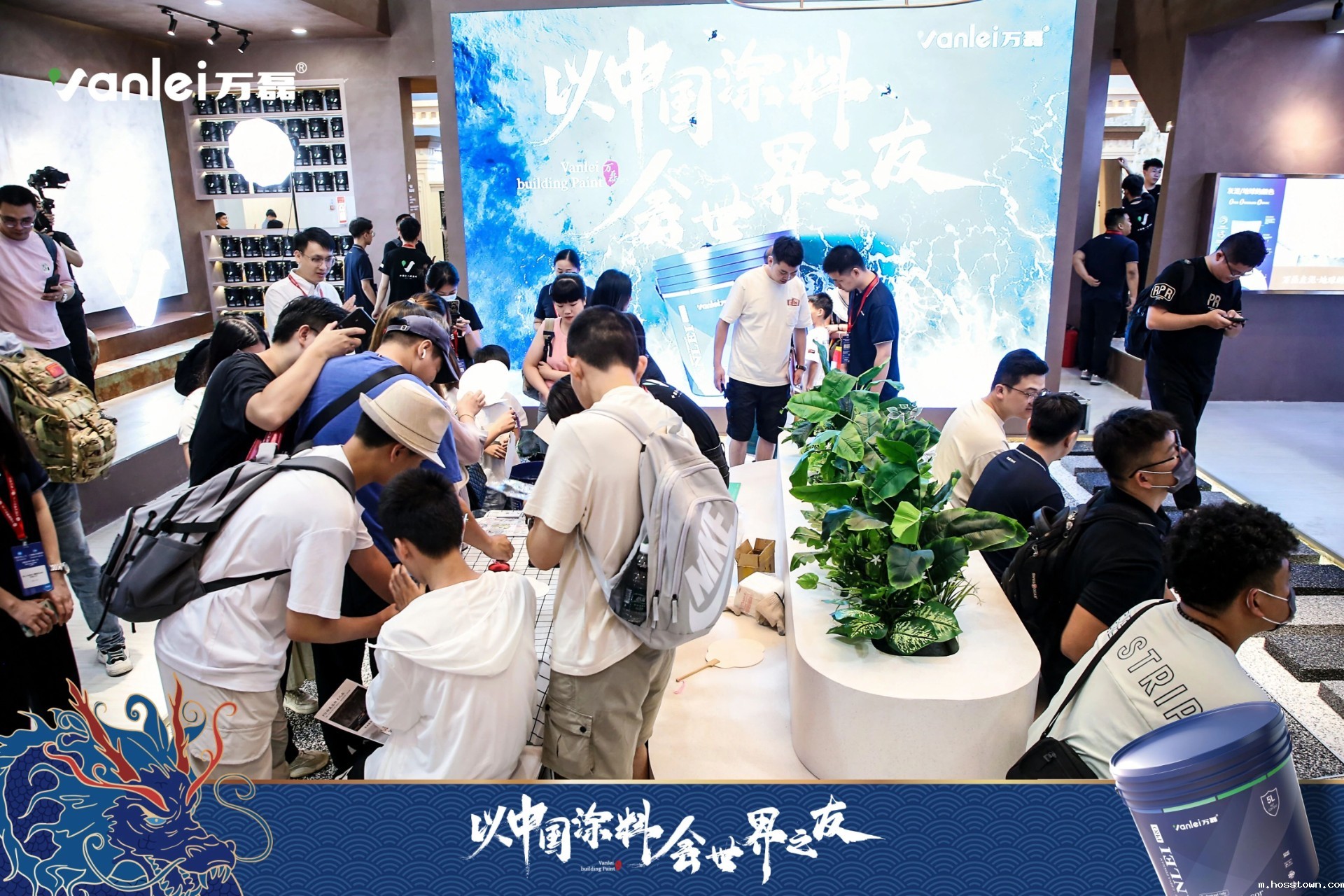 七年蝉联展馆人气王！taptap点点官网入口涂料，以中国涂料，会世界之友