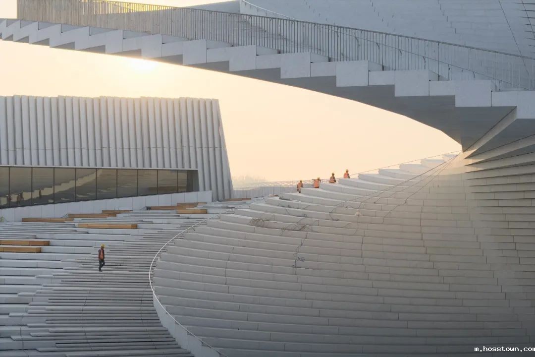 中标!上海大歌剧院官方指定品牌