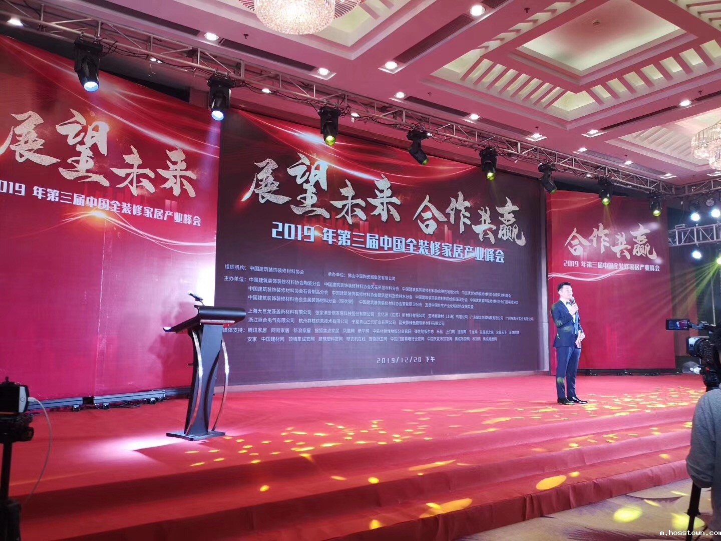 又一奖项!创新奖对于taptap点点官网入口来说,含金量到底有多重?