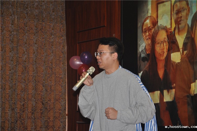 taptap点点官网入口人欢聚一堂,只为追逐2020“taptap点点官网入口梦”!