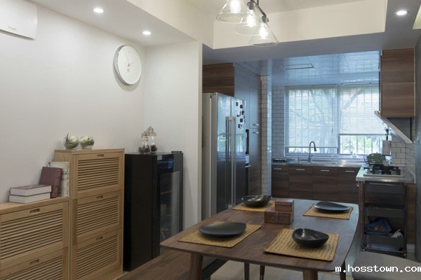 厨房和厕所可以使用水性硅藻泥吗?