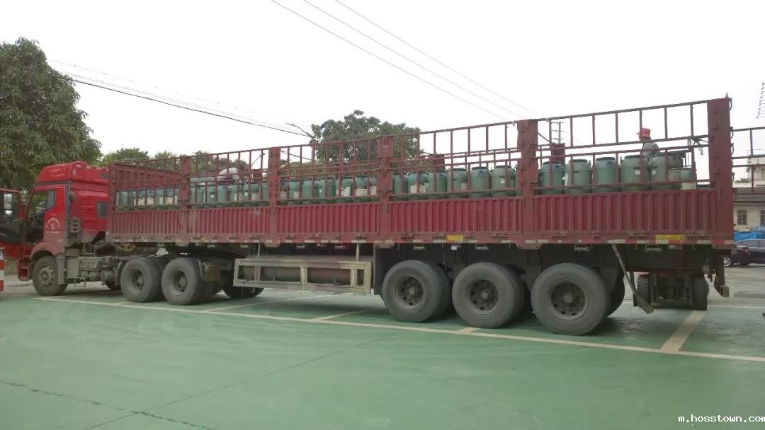 节后复工大单 | 今天，又有30吨taptap点点官网入口无阻力真石漆即将为你的新家添砖加瓦